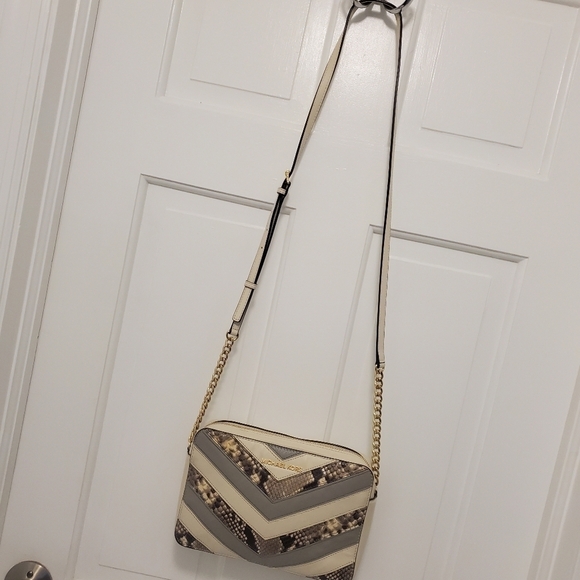 Michael Kors Snakeprint Leather Crossbody, Off White W/goldtone hardware - Picture 5 of 10